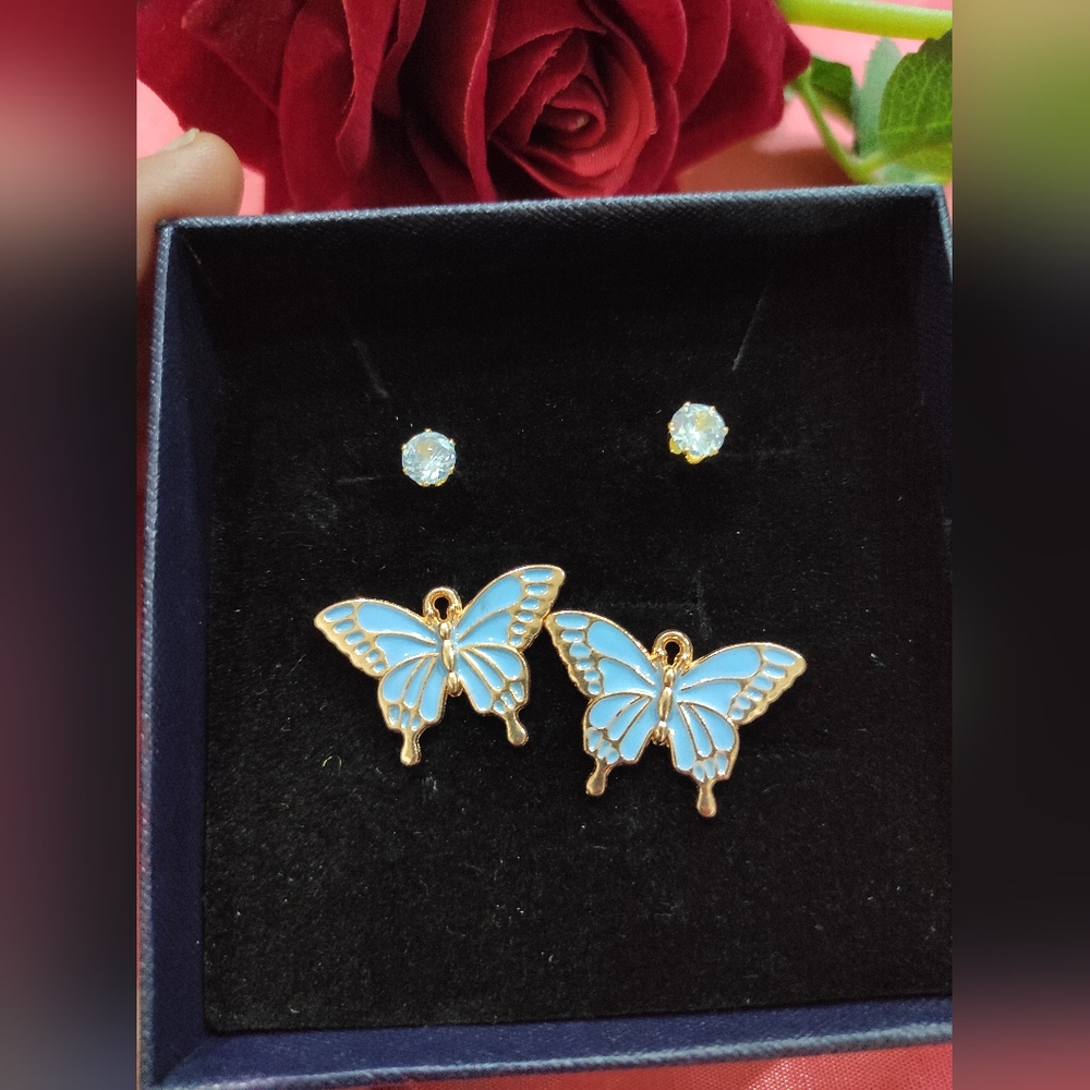2 in 1 Butterfly Earring 💙 - Picture 3 of 9